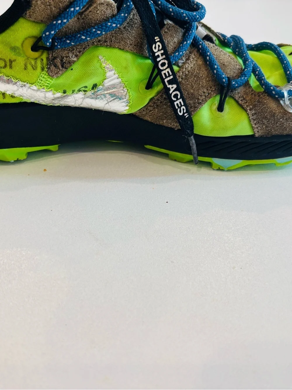 Nike Air Zoom Terra Kiger 5 off White Electric Green Running Men’s Shoe size 13